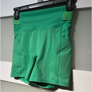 Fabletics High-Waisted Motion365® Pocket Short 5"